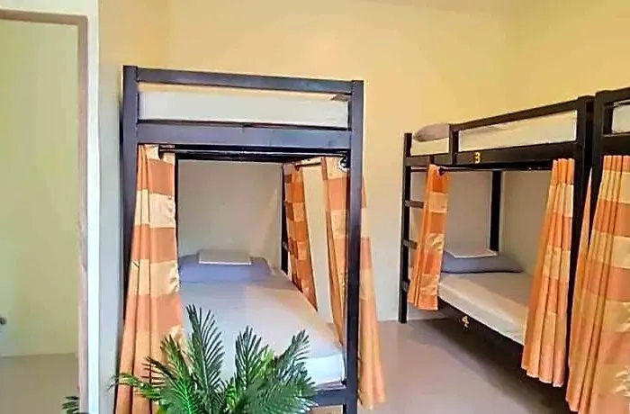 Cheri Backpackers Moalboal