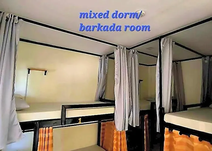 Cheri Backpackers Moalboal