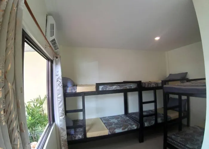 Cheri Backpackers Ostello Moalboal